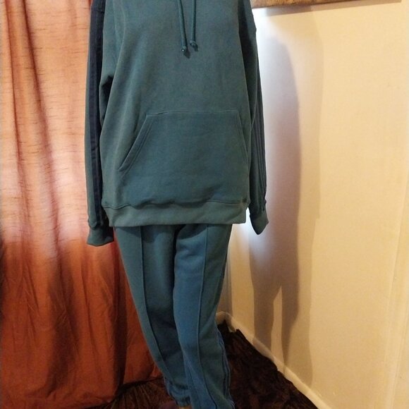 Adidas Originals Ivy Park NEW 2 PC Set + A FREE Ivy Park Set Added Bonus* - Picture 7 of 16